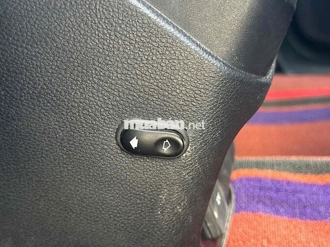 FORD RANGER XLS 4X4 2023 TRẮNG LƯỚT