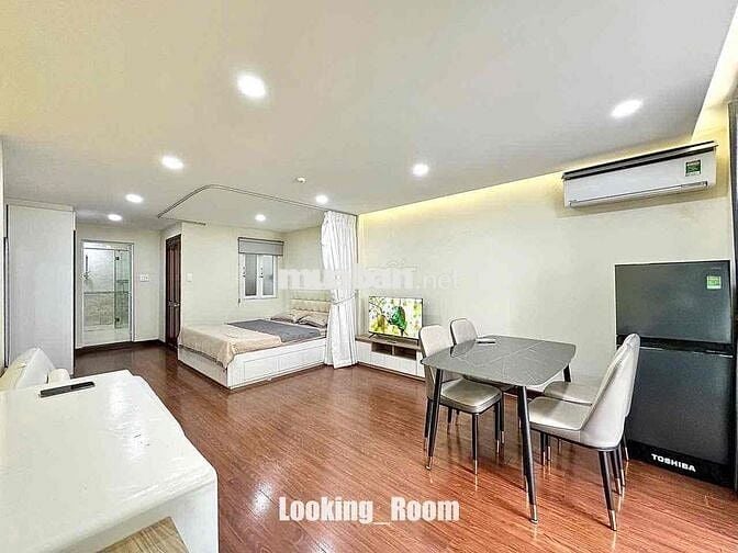 1PN ban công, tách bếp, máy giặt riêng, full NT cao cấp ngay Cộng Hoà