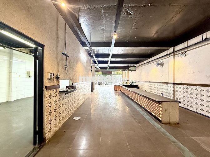 🏠 CHO THUÊ NHÀ KINH DOANH 3 TẦNG SIÊU RỘNG 518M² – TRUNG TÂM NHA TRANG