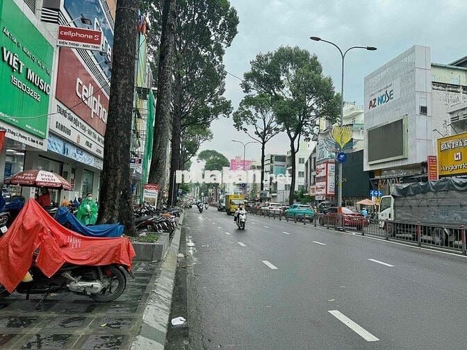 TOÀ NHÀ MỚI - Vị TRÍ ĐẸP BA THÁNG HAI Q10 NGANG 10x20 - 7 TẦNG