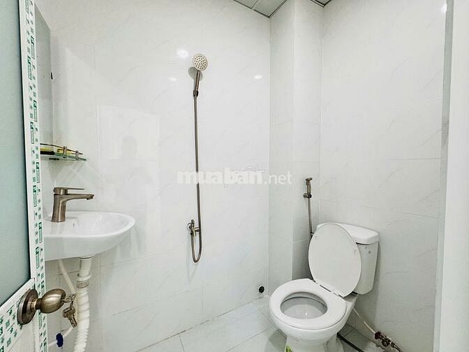 🆘CHÍNH CHỦ CHO THUÊ PHÒNG 152 NGUYỄN VĂN KHỐI🆘30M2 - TÁCH BẾP, BANCOL