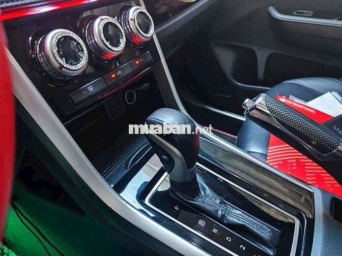 Xpander AT sản xuất 2021 Gia Đình