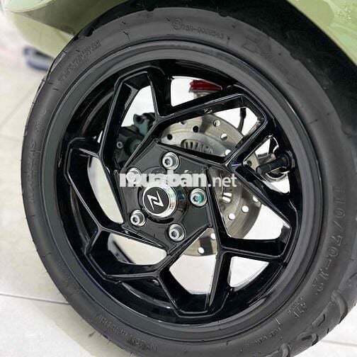 Sprint S150 2024 odo 2.600km bao sang tên