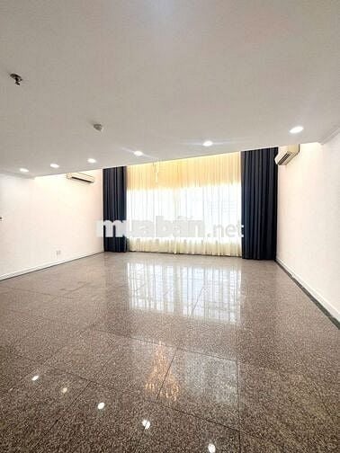 Bán căn hộ Penthouse Giai Việt Hoàng Anh 856 Tạ Quang Bửu, P5,Q8