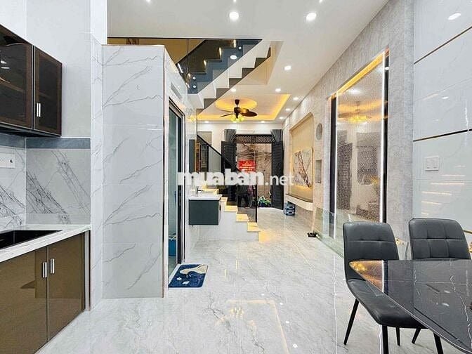 em chính chủ cần bán có hoa hồng người giới thiệu