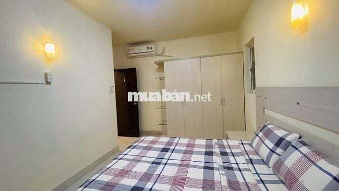 Cần cho thuê căn hộ Hùng Vương Plaza , full