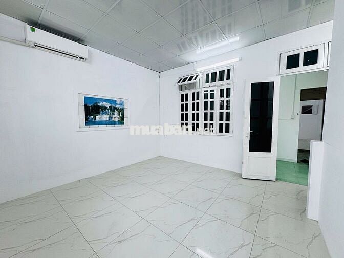 🆘CHÍNH CHỦ CHO THUÊ PHÒNG 152 NGUYỄN VĂN KHỐI🆘30M2 - TÁCH BẾP, BANCOL