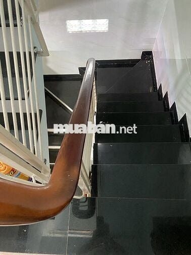 Mt đường 11 dt 114m2. View sông sát vạn phúc. Sieu hiếm HBP gia 8,2 ty