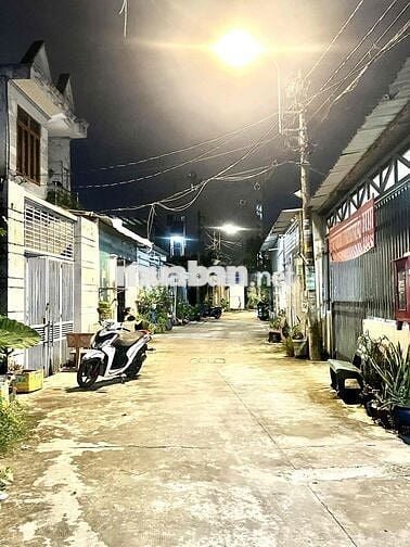 NHỈNH 3 TỶ BÁN ĐẤT THỔ CƯ, 4,8*15m HXH GẦN CHỢ XUÂN THỚI THƯỢNG SHR