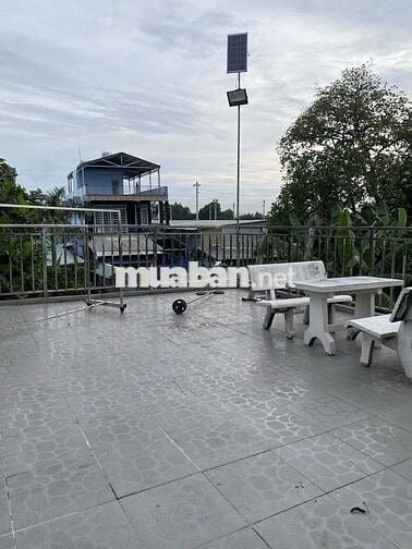 Mt đường 11 dt 114m2. View sông sát vạn phúc. Sieu hiếm HBP gia 8,2 ty