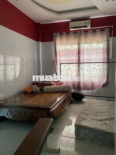 Mt đường 11 dt 114m2. View sông sát vạn phúc. Sieu hiếm HBP gia 8,2 ty