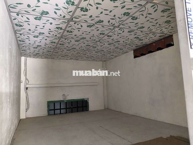 Cho thuê nhà nguyên căn, có gác.