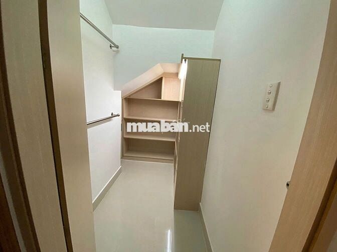 Giá 5,9tr - Xô Viết Nghệ Tĩnh, BThạnh - 50m2 - ban công, phòng thay đồ