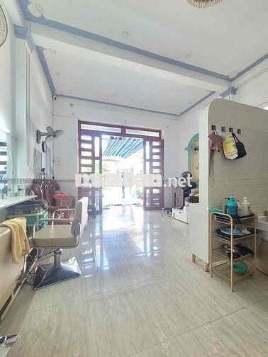 CHỈ 5,7 TỶ BÁN NHÀ MẶT TIỀN ĐƯỜNG NGUYỄN THỊ THẢNH, DT 107m2 CÓ DÒNG T