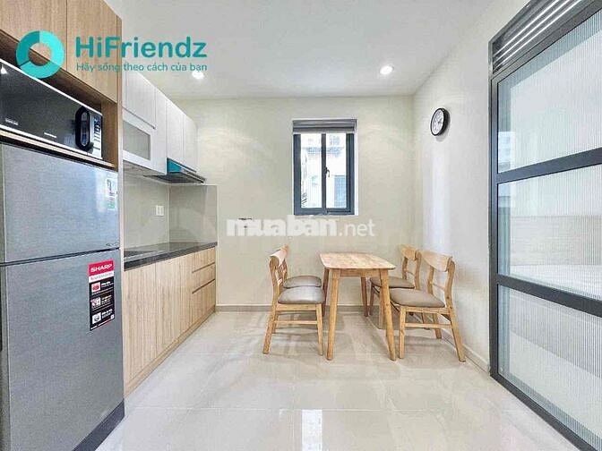 Cho thuê căn hộ mới khai trương full nội thất ban công