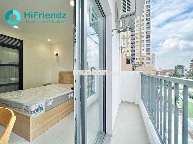 Cho thuê căn hộ mới khai trương full nội thất ban công