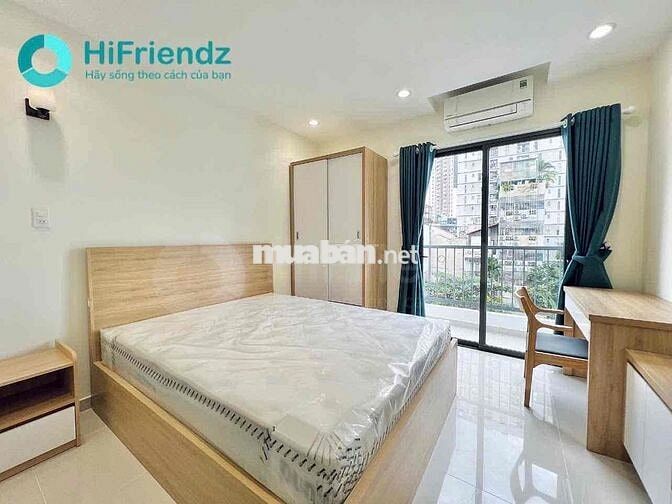 Cho thuê căn hộ mới khai trương full nội thất ban công