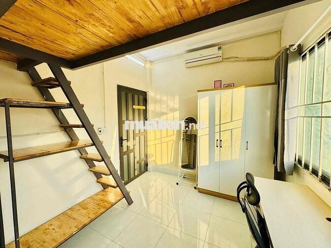 (HÌNH THẬT-GIÁ THẬT) DUPLEX BAN CÔNG VIEW THOÁNG - SÁT CV BẾN HẢI