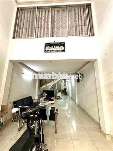 Mặt tiền Bình Phú- vị trí trung tâm đắt địa Quận 6- ngang 4 dài 20