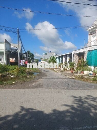 BÁN GẤP LÔ ĐẤT 125M², VỊ TRÍ ĐẸP NGAY KHU CÔNG NGHIỆP TÂN ĐỨC