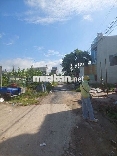 BÁN GẤP LÔ ĐẤT 125M², VỊ TRÍ ĐẸP NGAY KHU CÔNG NGHIỆP TÂN ĐỨC