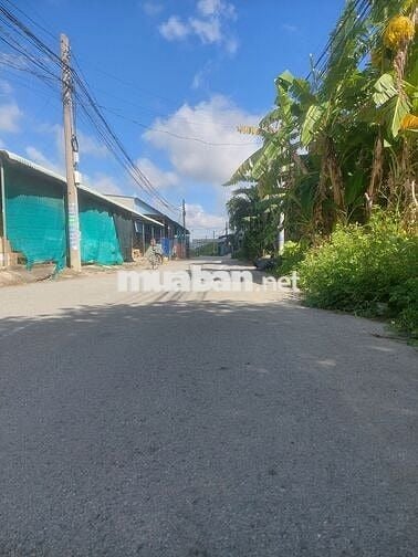 BÁN GẤP LÔ ĐẤT 125M², VỊ TRÍ ĐẸP NGAY KHU CÔNG NGHIỆP TÂN ĐỨC