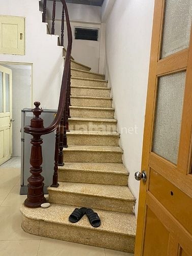 CHO THUÊ NHÀ RIÊNG KHÉP KÍN TRONG NGÕ PHỐ TRUNG PHỤNG 