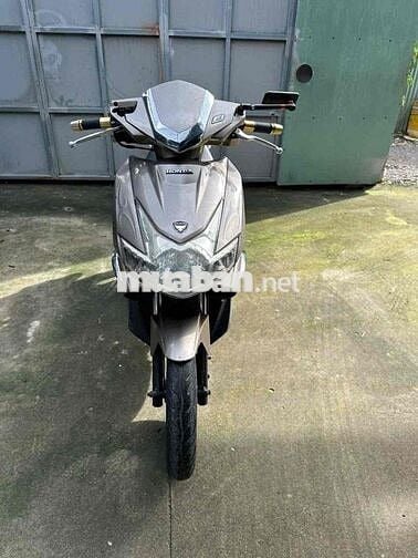 Honda Airblade 110 Fi màu vàng đồng 3D hoa văn