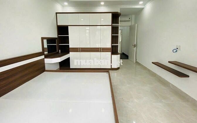 SIÊU PHẨM NGANG 6M - Cách Mạng Tháng 8, p10, quận 10 - Sàn trống suốt