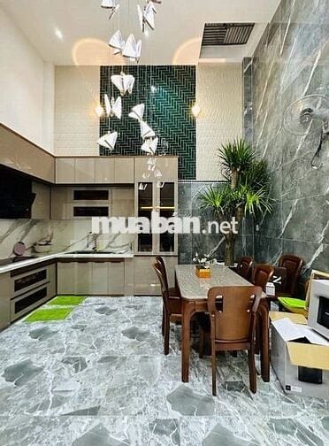 Mặt tiền khu Bầu Cát, DT: 4,5x20m, trệt 3 lầu giá