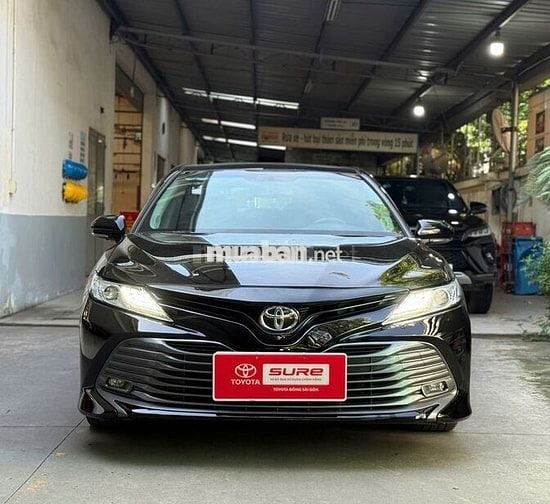Camry 2.5Q 2019 nhập Thái - xe hãng (GIÁ CÒN GIẢM)