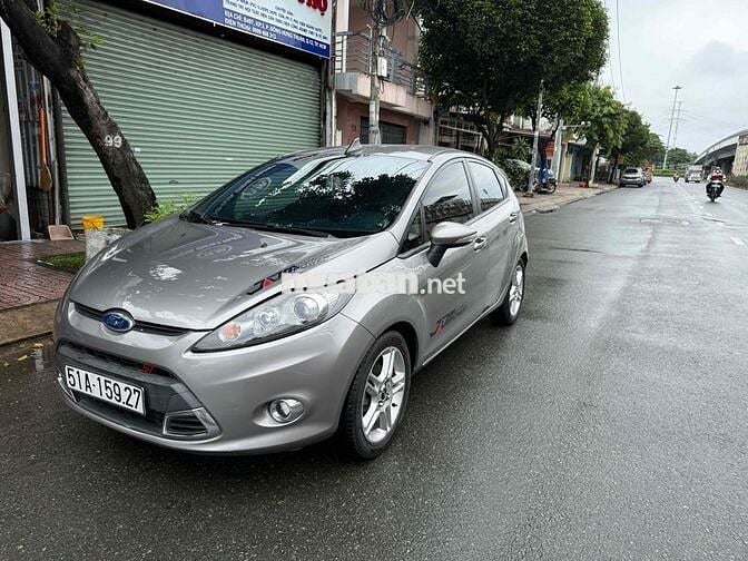 ford firsta 1.6 AT hatchback đăng ký 2012 siêu moi
