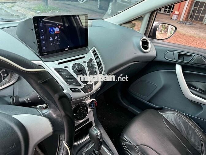 ford firsta 1.6 AT hatchback đăng ký 2012 siêu moi