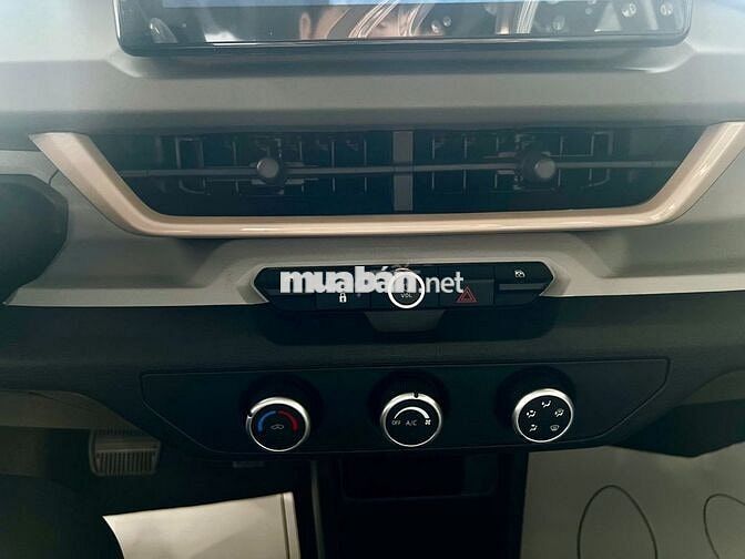 VinFast VF3 2025 màu xám xi măng