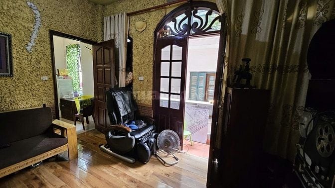 Bán nhà ngõ 5 tầng gần hồ ba mẫu 