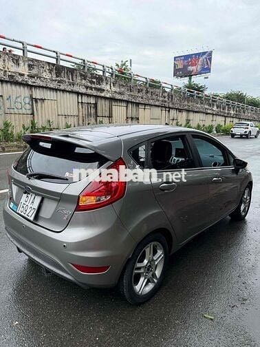 ford firsta 1.6 AT hatchback đăng ký 2012 siêu moi