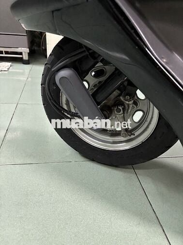 Bán xe Honda Spacy thang chân .