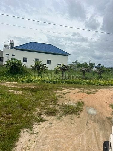 bán đất sào , gần biển , phủ hồng