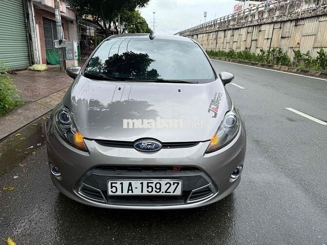ford firsta 1.6 AT hatchback đăng ký 2012 siêu moi