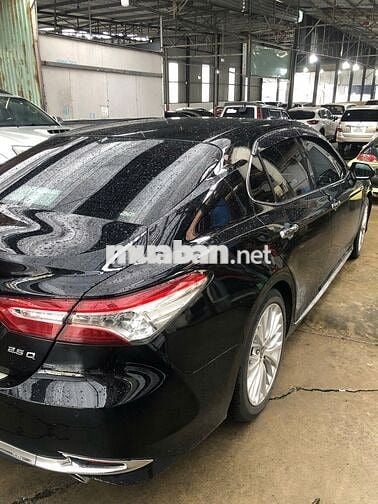 Toyota Camry 2019 2.5Q - 200000 km