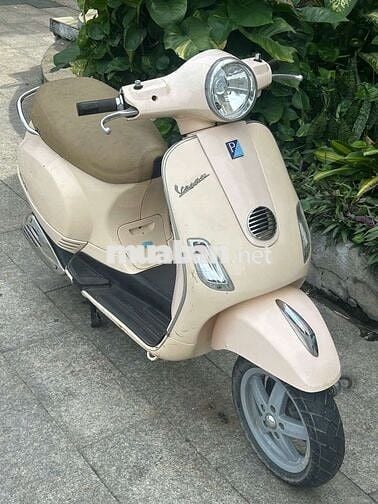 Vespa 2010 . cavet đầy đủ