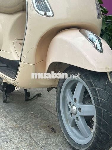 Vespa 2010 . cavet đầy đủ