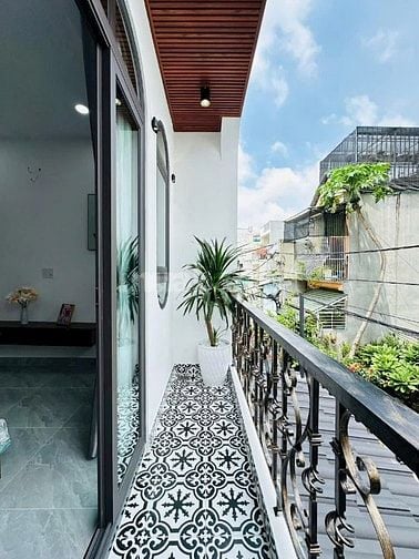 Định cư nước ngoài bán gấp nhà 64m2 Nguyễn Văn Quá, Quận 12, sổ sẵn