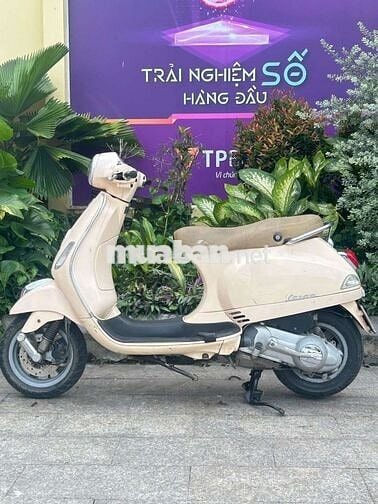 Vespa 2010 . cavet đầy đủ