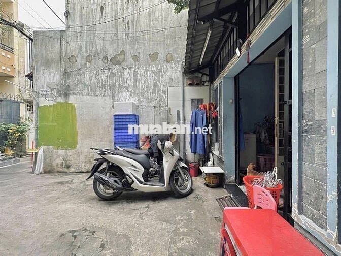 Khu Phan Xích Long, Nhà C4 70m2, nở hậu, có giấy phép xây dựng 5 tầng