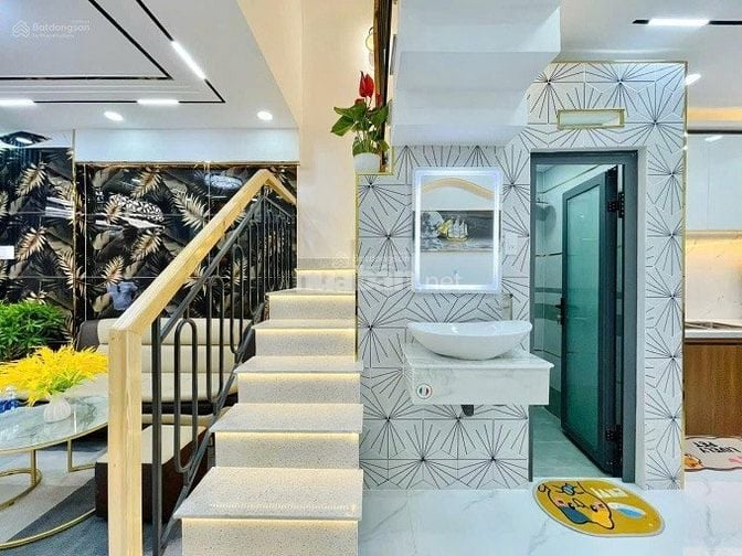 🔥TIN VIP CUỐI NĂM! Chú Tuấn bán nhà 40m2 - Mai Thị Lựu, Q1 chỉ 3tỷ150