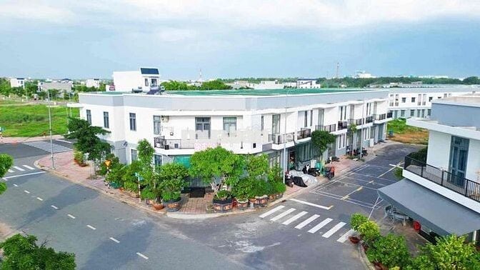 Bán gấp lô VIP A4 đường N2 Mega city chỉ 1,1 tỷ bao phí