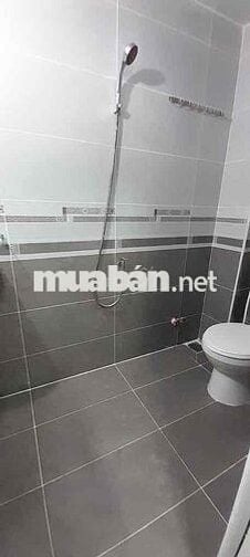 Cho thuê nhà Dương Quảng Hàm -P5