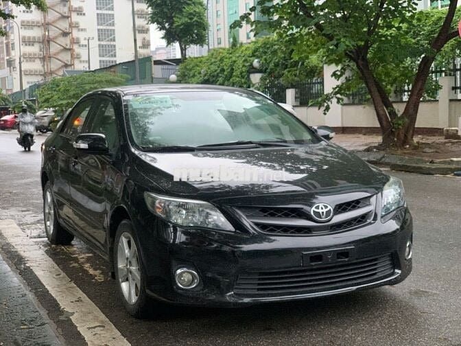 Toyota Corolla Altis 2011 2.0V - 118000 km