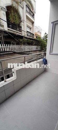 Cho thuê nhà Dương Quảng Hàm -P5